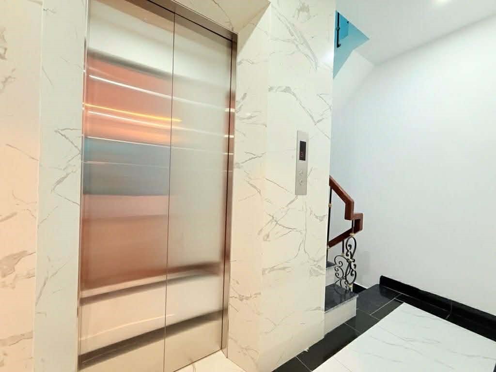 B.Á.N NHÀ GẦN PHỐ TRUNG PHỤNG, XÃ ĐÀN_6T THANG MÁY_40m2 MT RỘNG_NHÀ XÂY MỚI ĐẸP Ở NGAY, hơn 9 tỷ